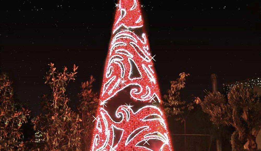 Allestimenti alberi di Natale per il Christmas Cone