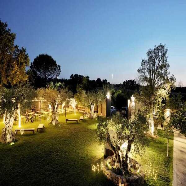 Illuminazione con led per giardino